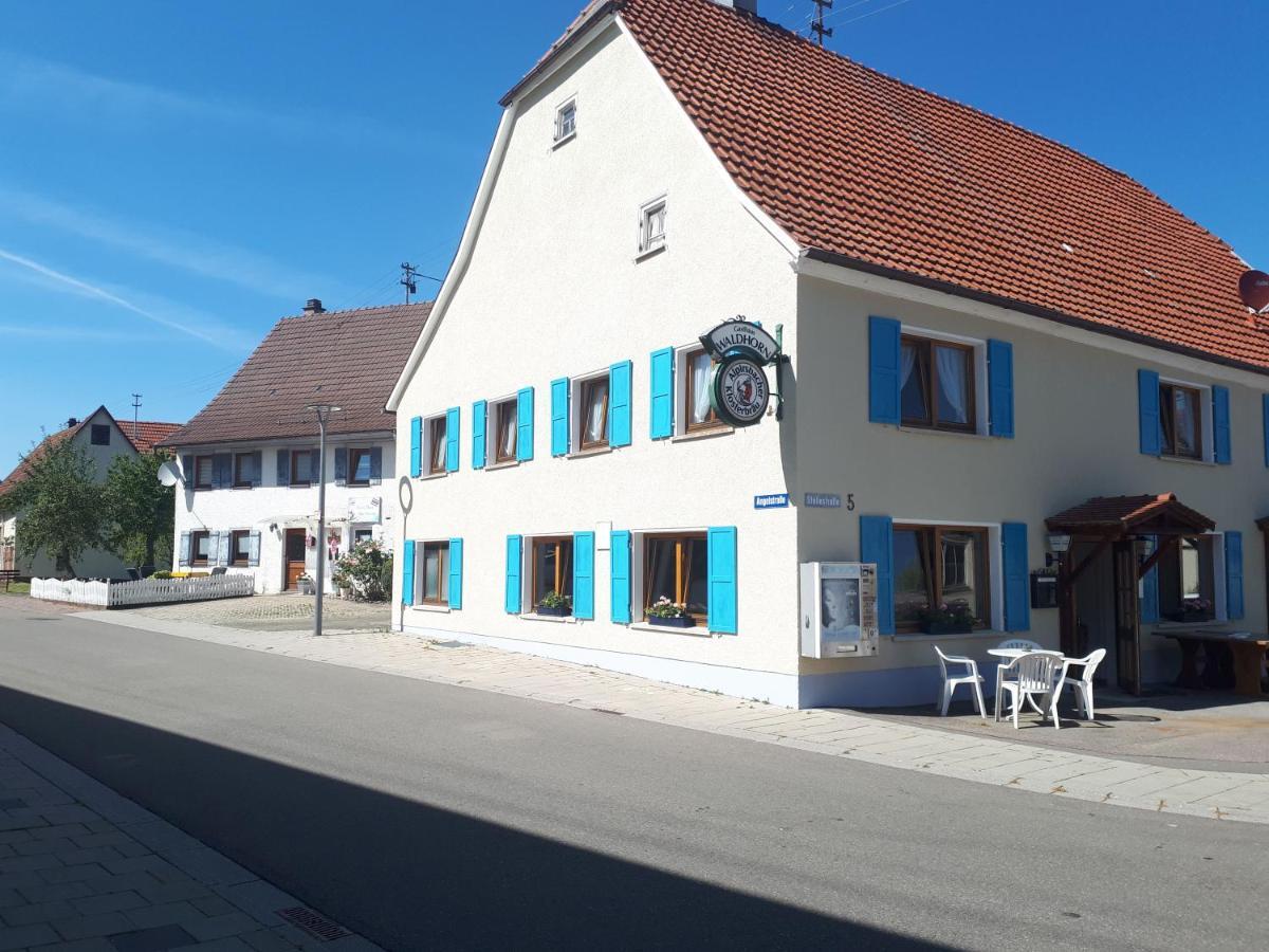 Gaestehaus Pension Waldhorn Weilen unter den Rinnen Экстерьер фото