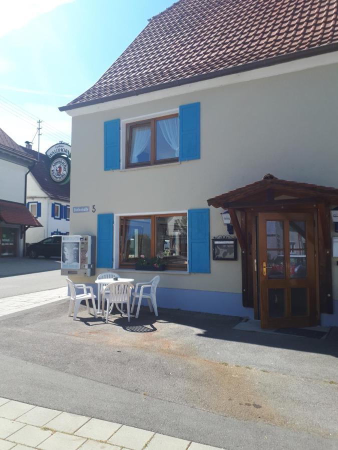 Gaestehaus Pension Waldhorn Weilen unter den Rinnen Экстерьер фото