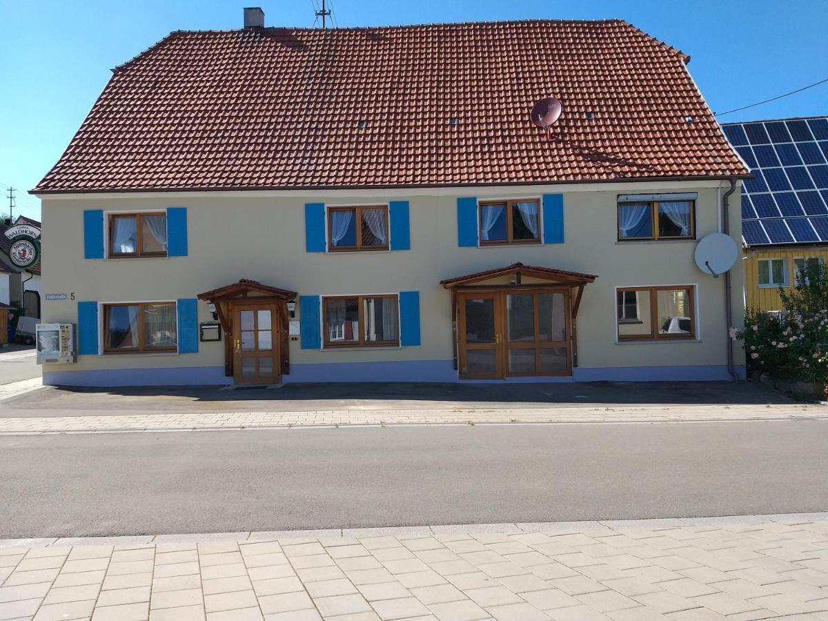 Gaestehaus Pension Waldhorn Weilen unter den Rinnen Экстерьер фото